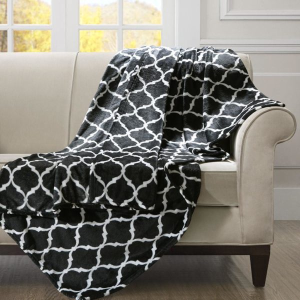 Oversized Ogee Throw - Image 7