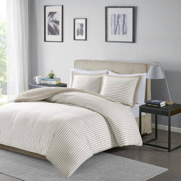Hayden Reversible Yarn Dyed Stripe Duvet Cover Set - Image 3