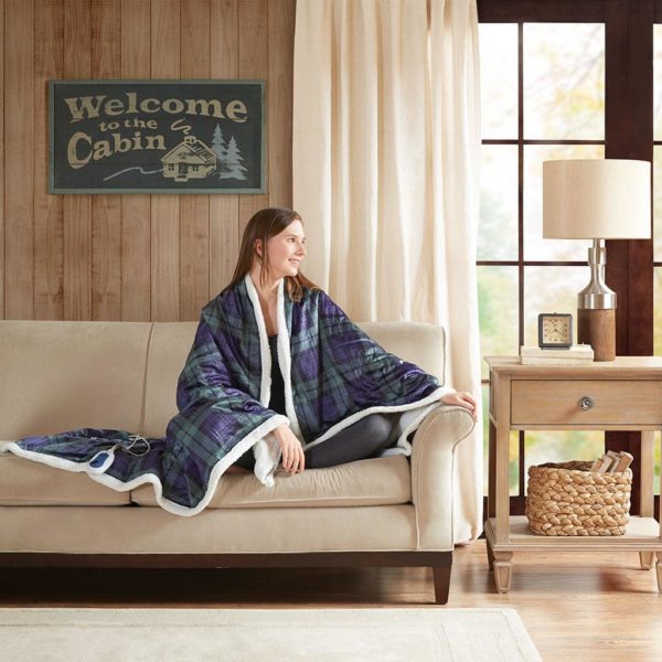 Brewster Oversized Mink to Berber Heated Throw - Image 2