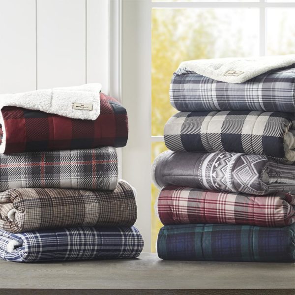Anderson Print Mink Down Alternative Filled Throw - Image 5