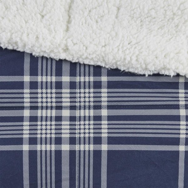 Leeds Softspun Down Alternative Oversized Throw - Image 2