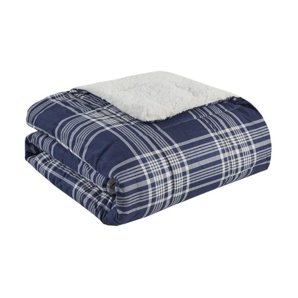 Leeds Softspun Down Alternative Oversized Throw - Image 3