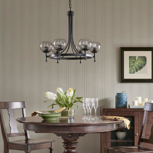 Tessa Chandelier