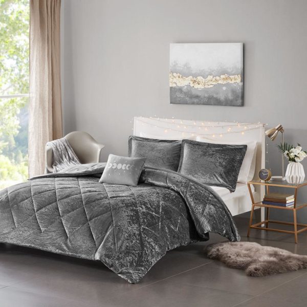 Felicia Velvet Comforter Set - Image 3
