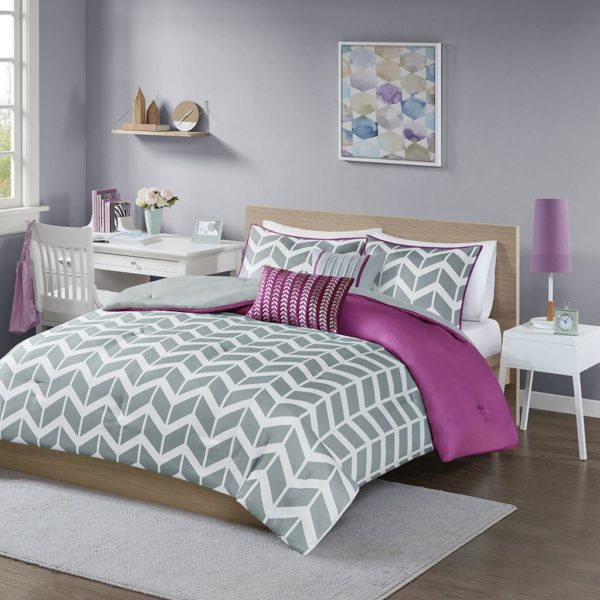 Nadia Comforter Set - Image 3