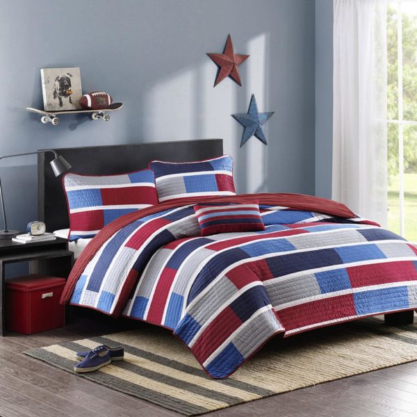 Bradley Reversible Coverlet Set - Image 2