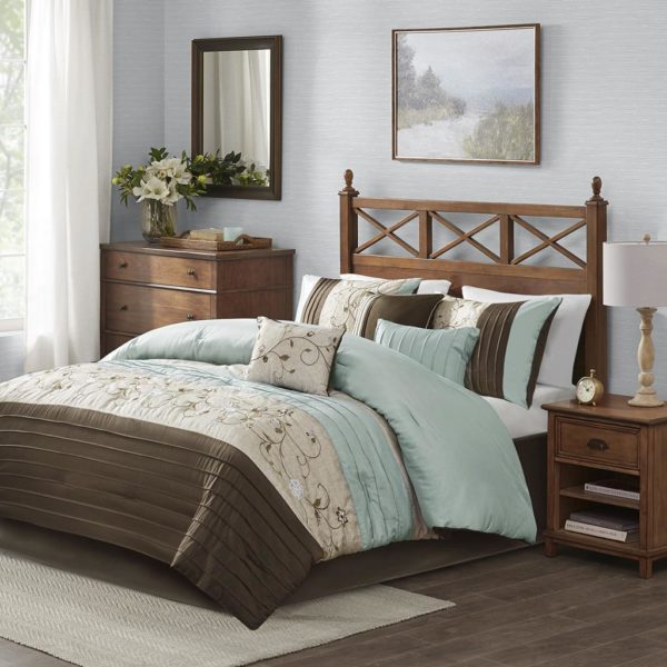 Serene Embroidered 7 Piece Comforter Set - Image 3