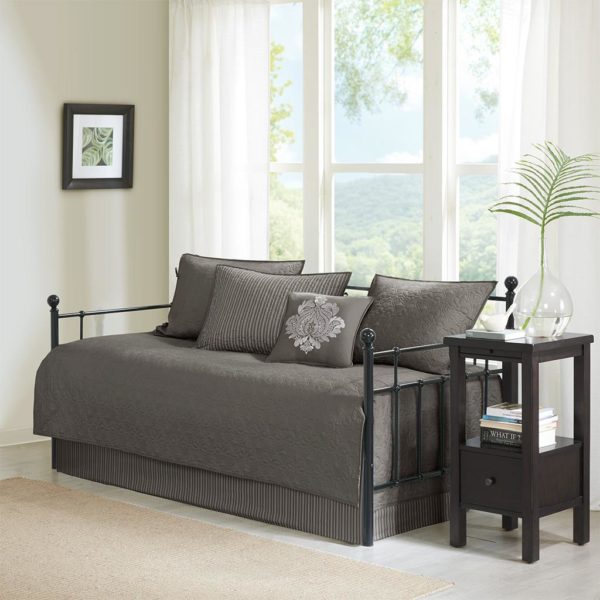 Quebec 6 Piece Reversible Daybed Cover Set - Image 7