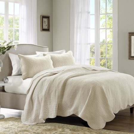 Tuscany 3 Piece Reversible Scalloped Edge Coverlet Set