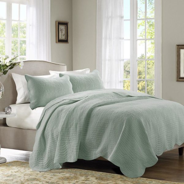 Tuscany 3 Piece Reversible Scalloped Edge Coverlet Set - Image 3