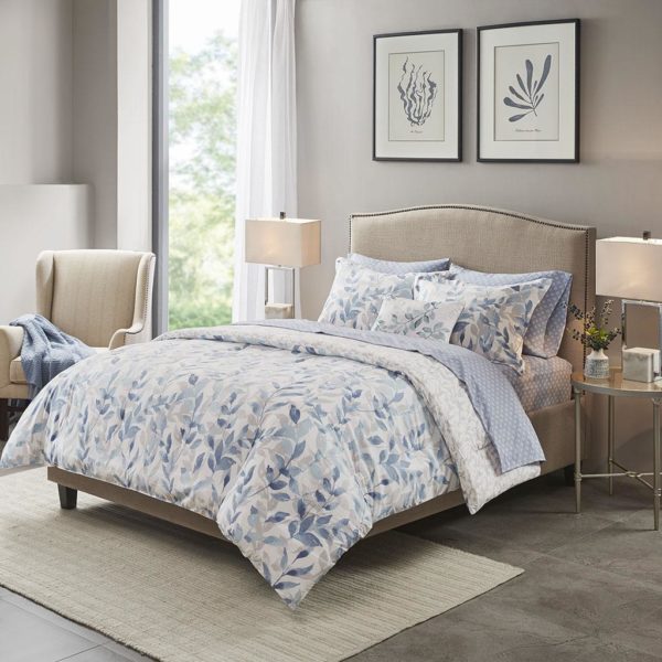 Sofia Reversible Complete Bedding Set