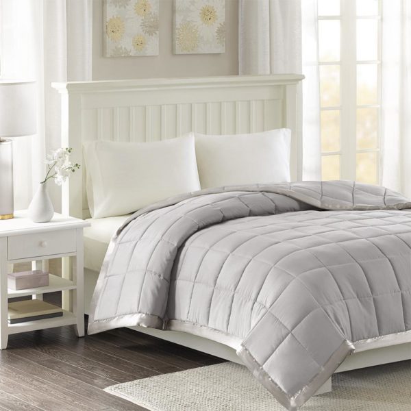 Windom All Season Hypoallergenic Microfiber Down Alternative Blanket with 3M Scotchgard