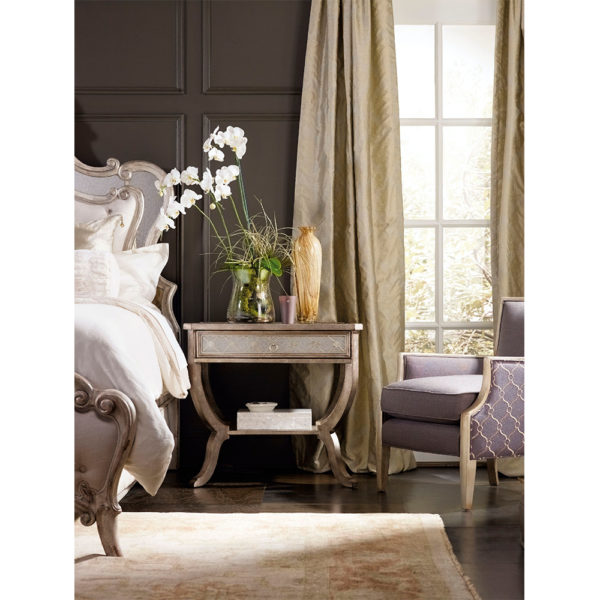 5413-90015 BEDSIDE TABLE Hooker Furniture - Image 3