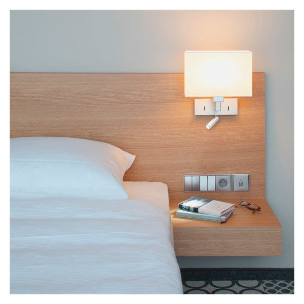 7468 LAMP - Image 3